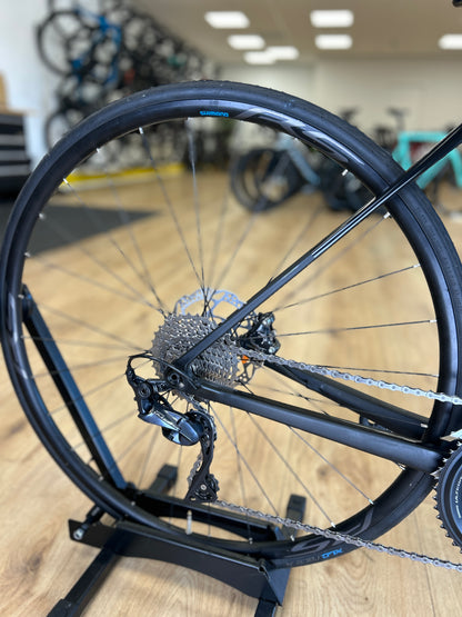 Cube Attain Carbon Disc Racefiets