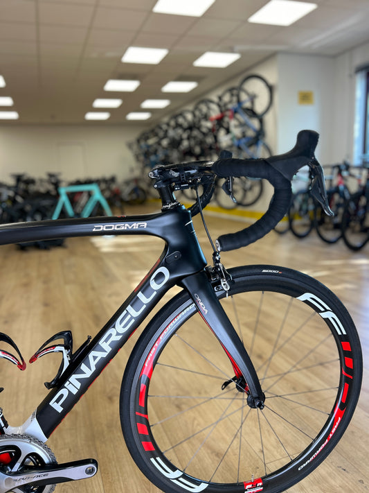Pinarello F8 DI2 Carbon Disc Racefiets