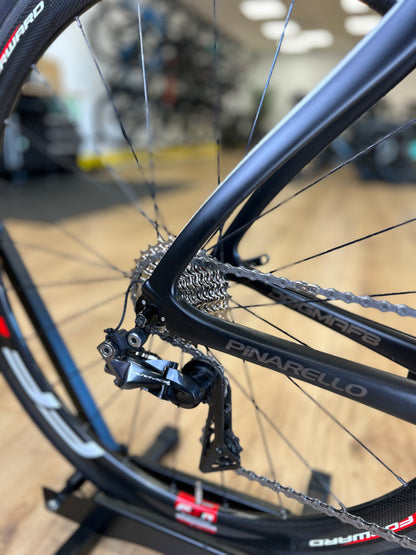 Pinarello F8 DI2 Carbon Disc Racefiets