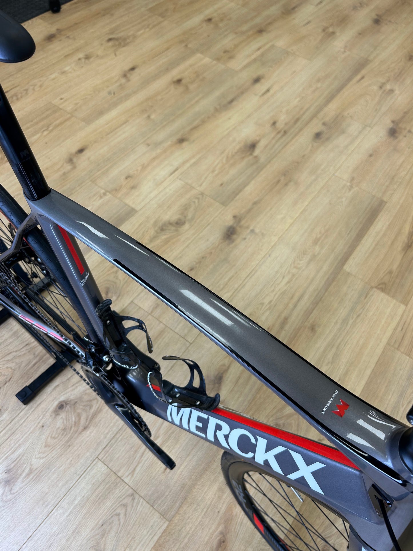 Eddy Merckx EM525 Disc Carbon Racefiets