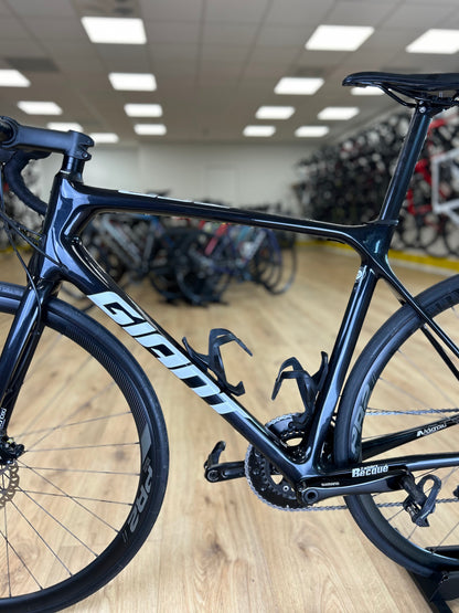 Giant TCR Carbon Disc Racefiets