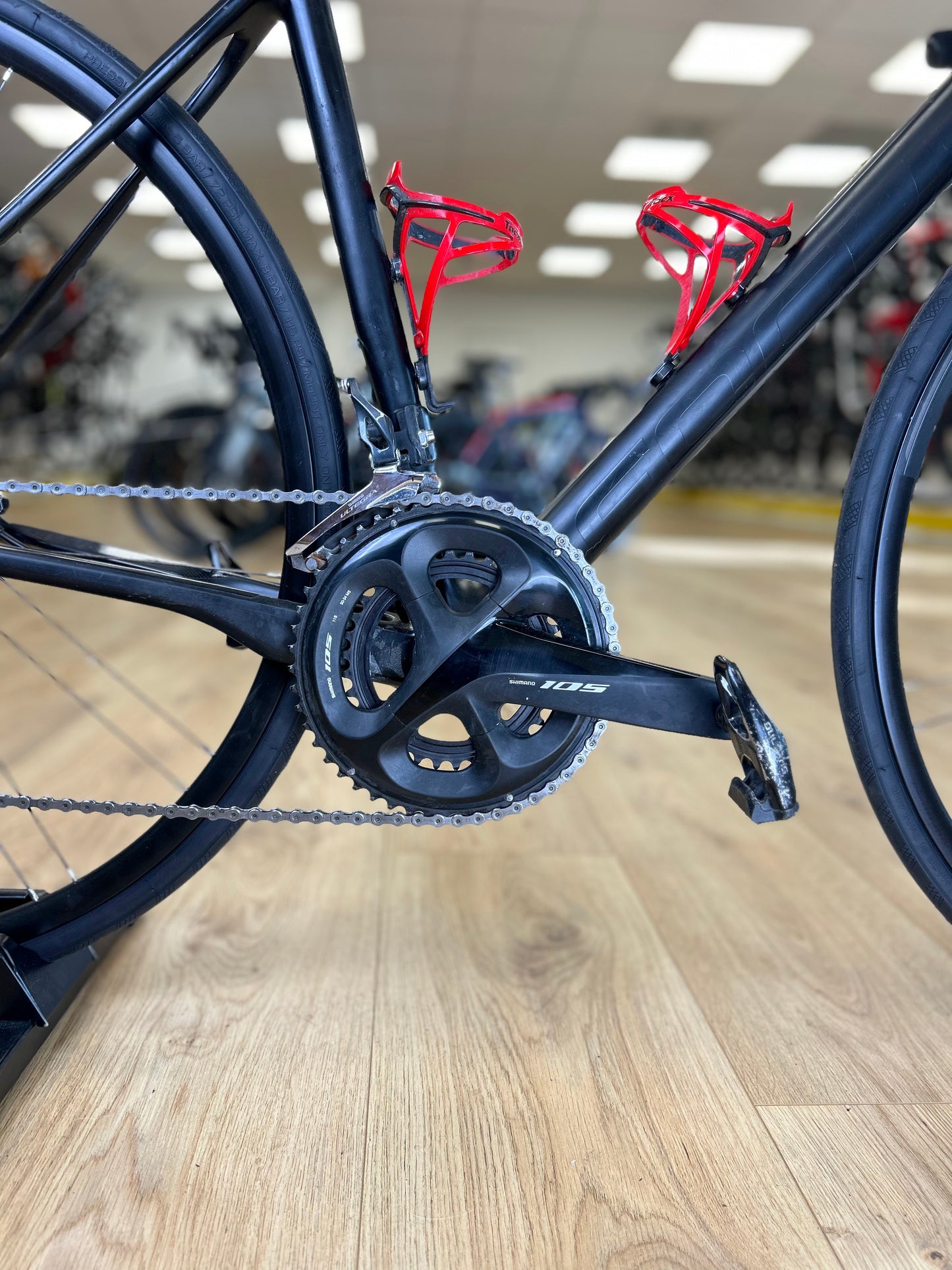 Focus Paralane Carbon Disc Racefiets