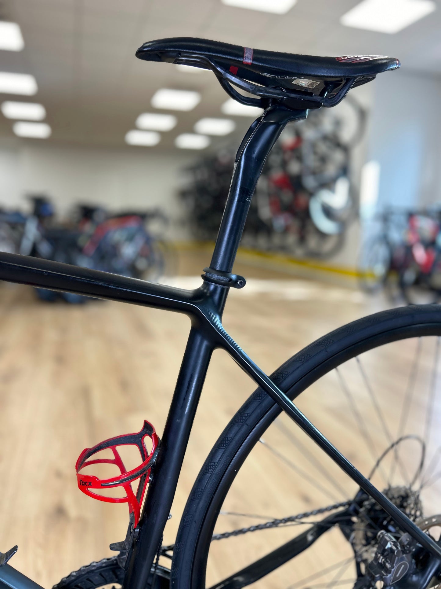 Focus Paralane Carbon Disc Racefiets