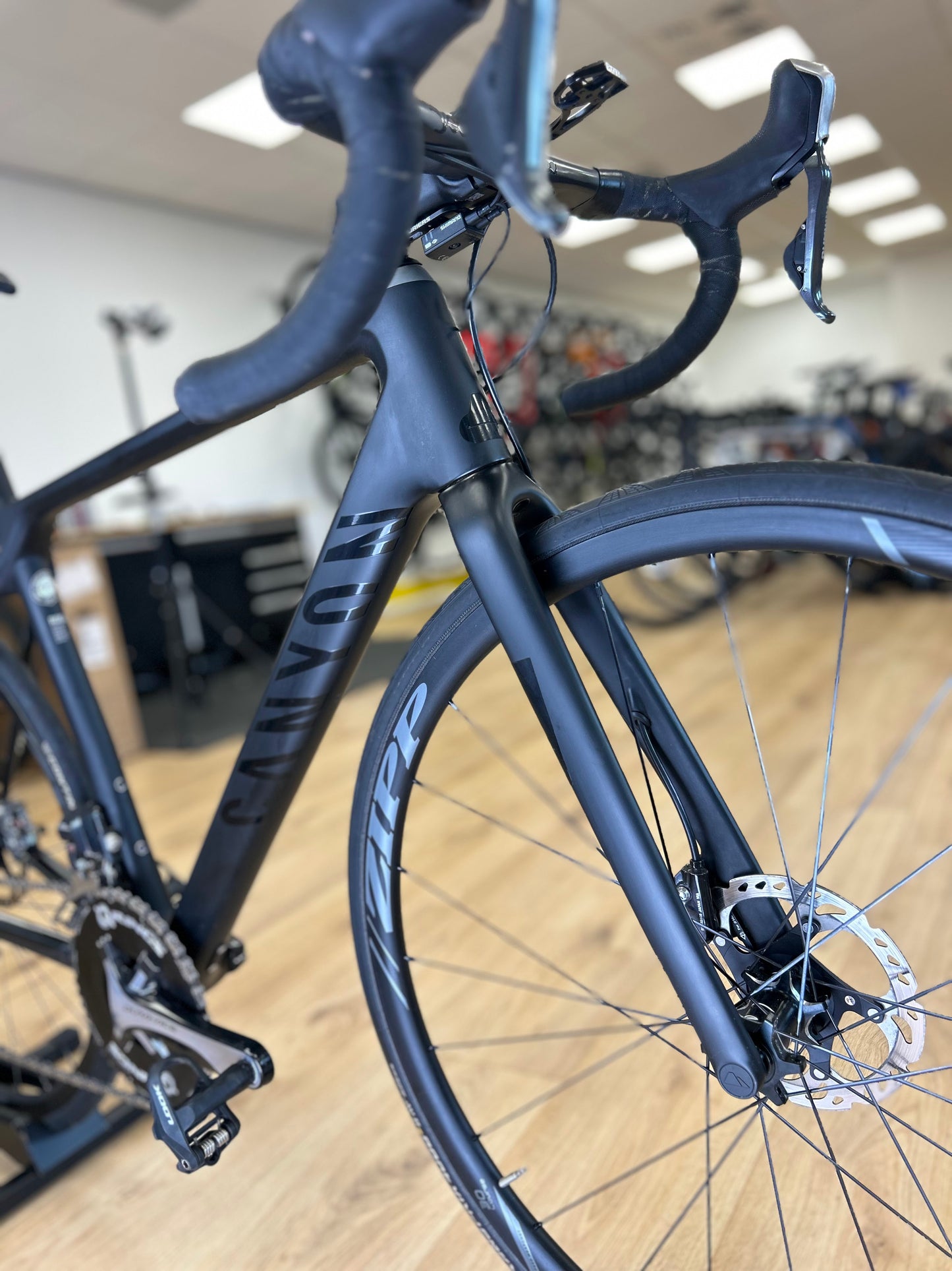 Canyon Endurance Carbon Disc Racefiets