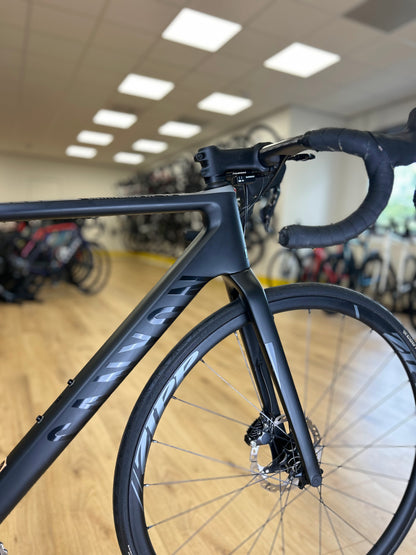 Canyon Endurance Carbon Disc Racefiets