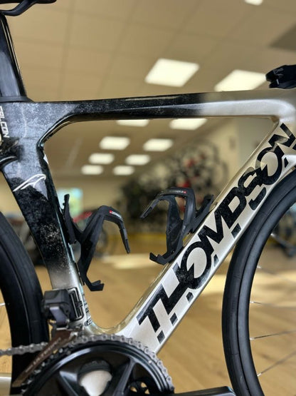 XS Thompson Falcon Di2 Ultegra Disc Carbon Racefiets