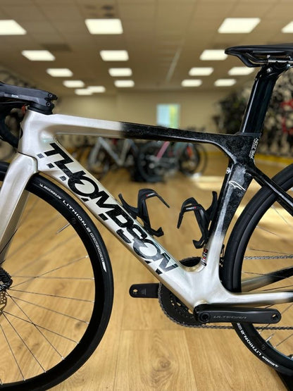 XS Thompson Falcon Di2 Ultegra Disc Carbon Racefiets