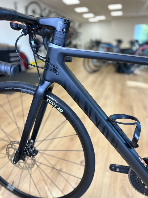 200km Canyon Ultimate Disc Carbon Racefiets