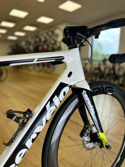 Cervelo S3 Full Carbon Di2 Ultegra Racefiets