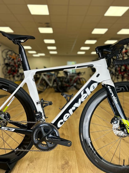 Cervelo S3 Full Carbon Di2 Ultegra Racefiets