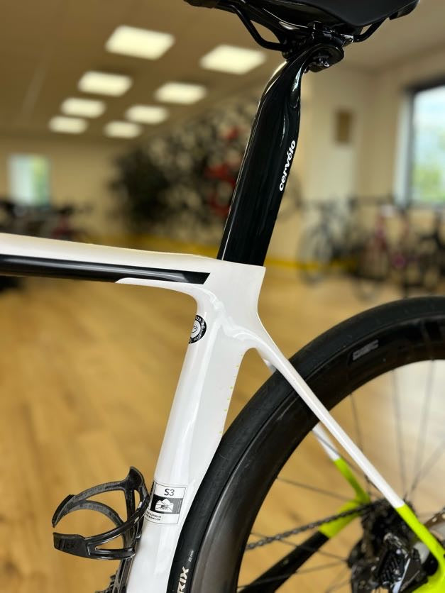 Cervelo S3 Full Carbon Di2 Ultegra Racefiets