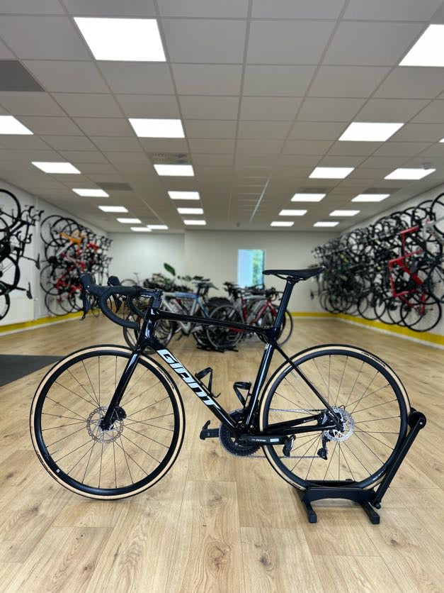 2024 Giant TCR Disc Carbon Racefiets