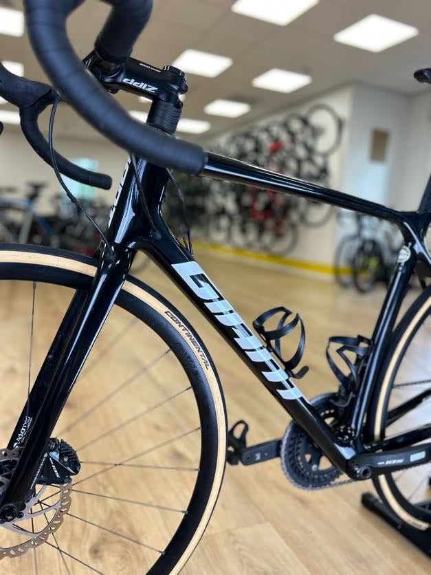 2024 Giant TCR Disc Carbon Racefiets