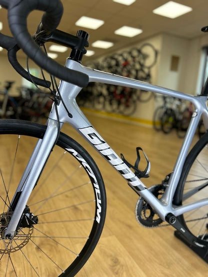 Giant TCR Disc Carbon Racefiets