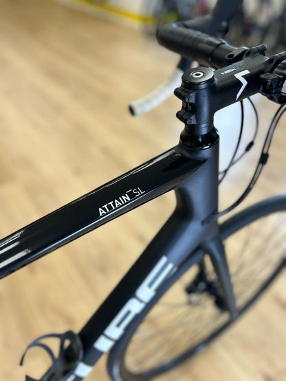 Cube Attain Ultegra Disc Carbon Racefiets