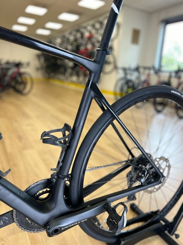 Cube Attain Ultegra Disc Carbon Racefiets