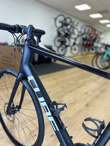 Cube Attain Ultegra Disc Carbon Racefiets