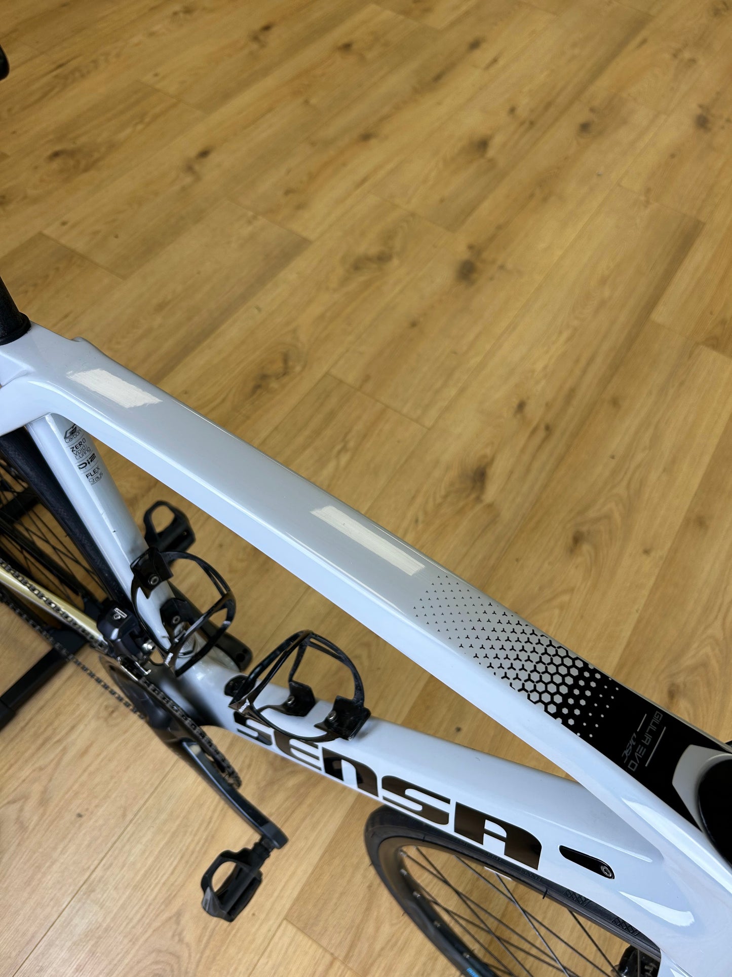 Sensa Giulia Evo Di2 Ultegra Disc Powermeter Racefiets