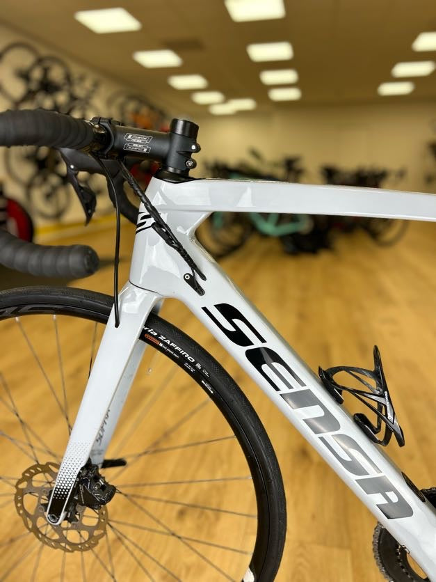 Sensa Giulia Evo Di2 Ultegra Disc Powermeter Racefiets