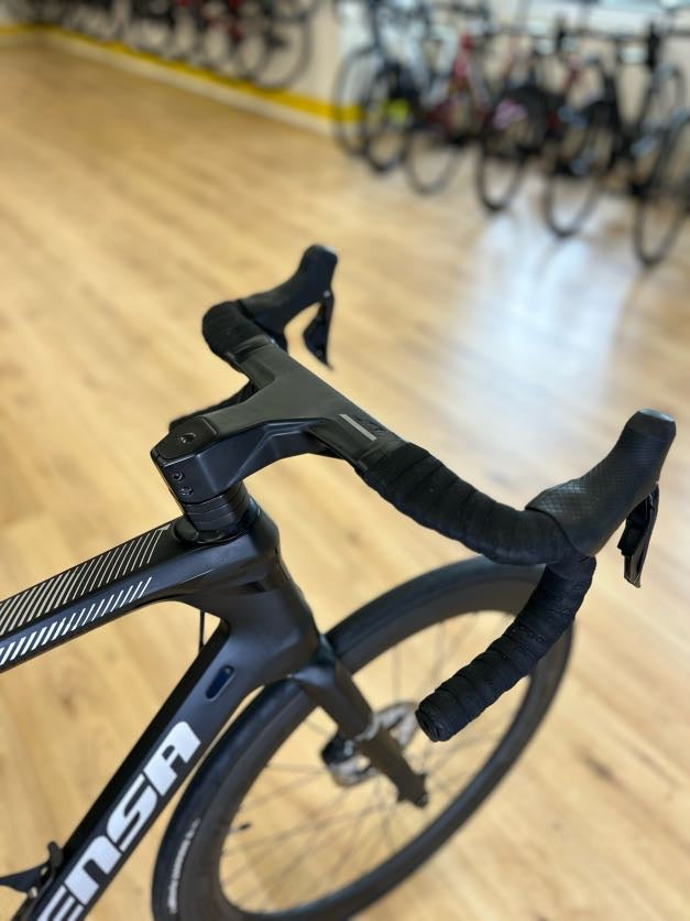 Sensa Giulia Di2 Ultegra Disc Carbon Racefiets