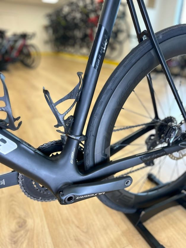 Sensa Giulia Di2 Ultegra Disc Carbon Racefiets