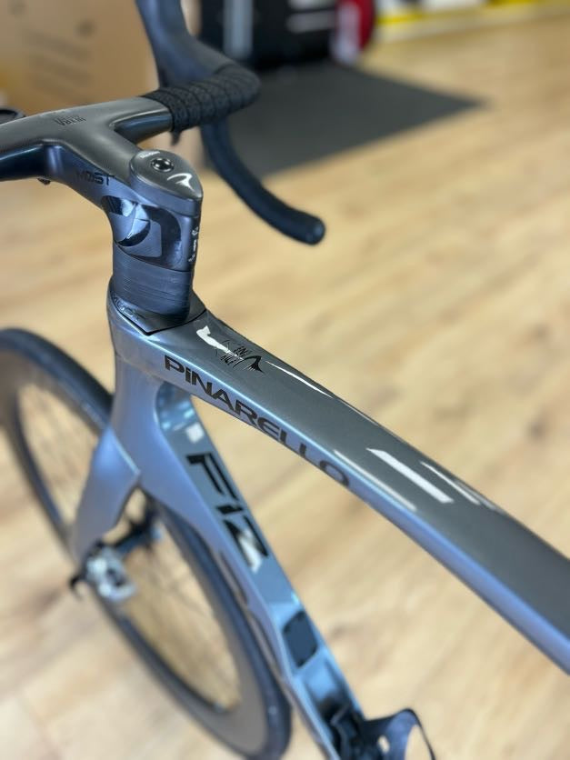 PINARELLO F12 Disc SRAM Red eTap Carbon Racefiets