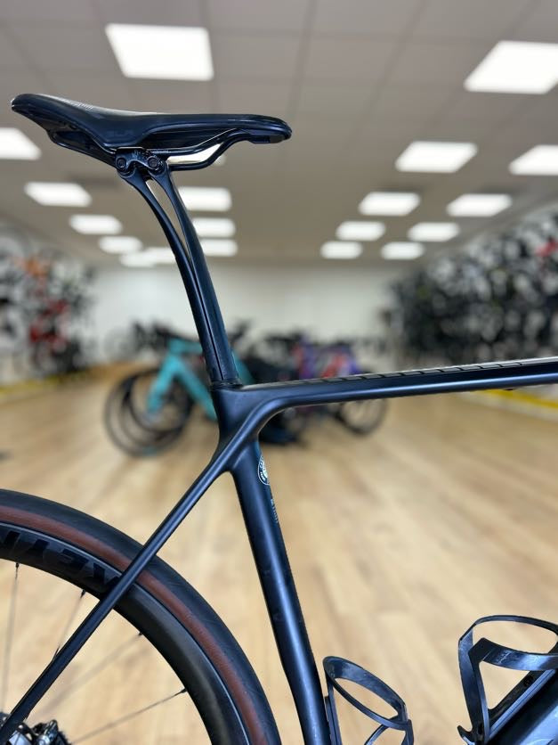 Canyon Endurance Disc Full Carbon Racefiets