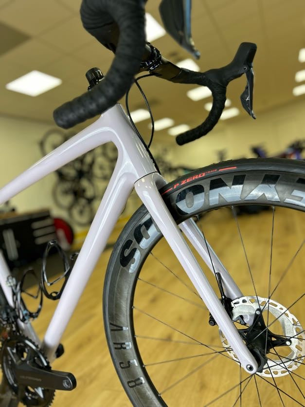 2023 Specialized Aethos Di2 Ultegra Carbon Racefiets