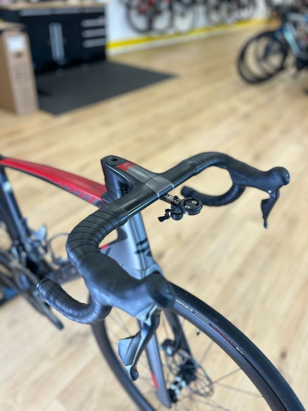 Ridley Noah Fast Di2 Carbon Disc Racefiets