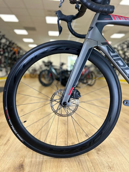 Ridley Noah Fast Di2 Carbon Disc Racefiets