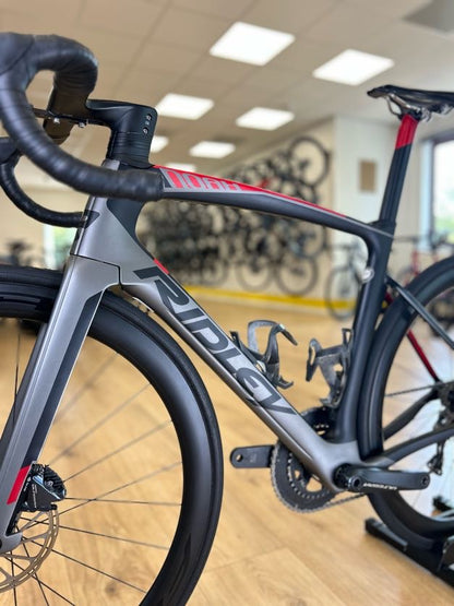 Ridley Noah Fast Di2 Carbon Disc Racefiets