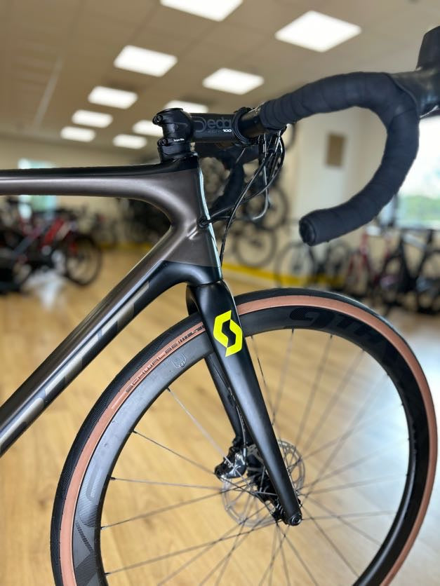 SCOTT Addcit Carbon Disc Ultegra Racefiets