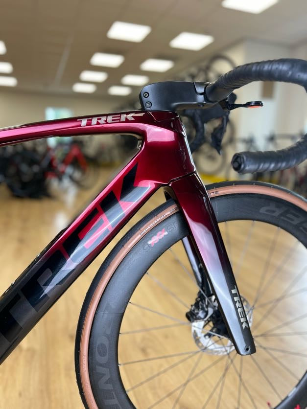 Trek Madone SLR7 Di2 Carbon Disc Racefiets