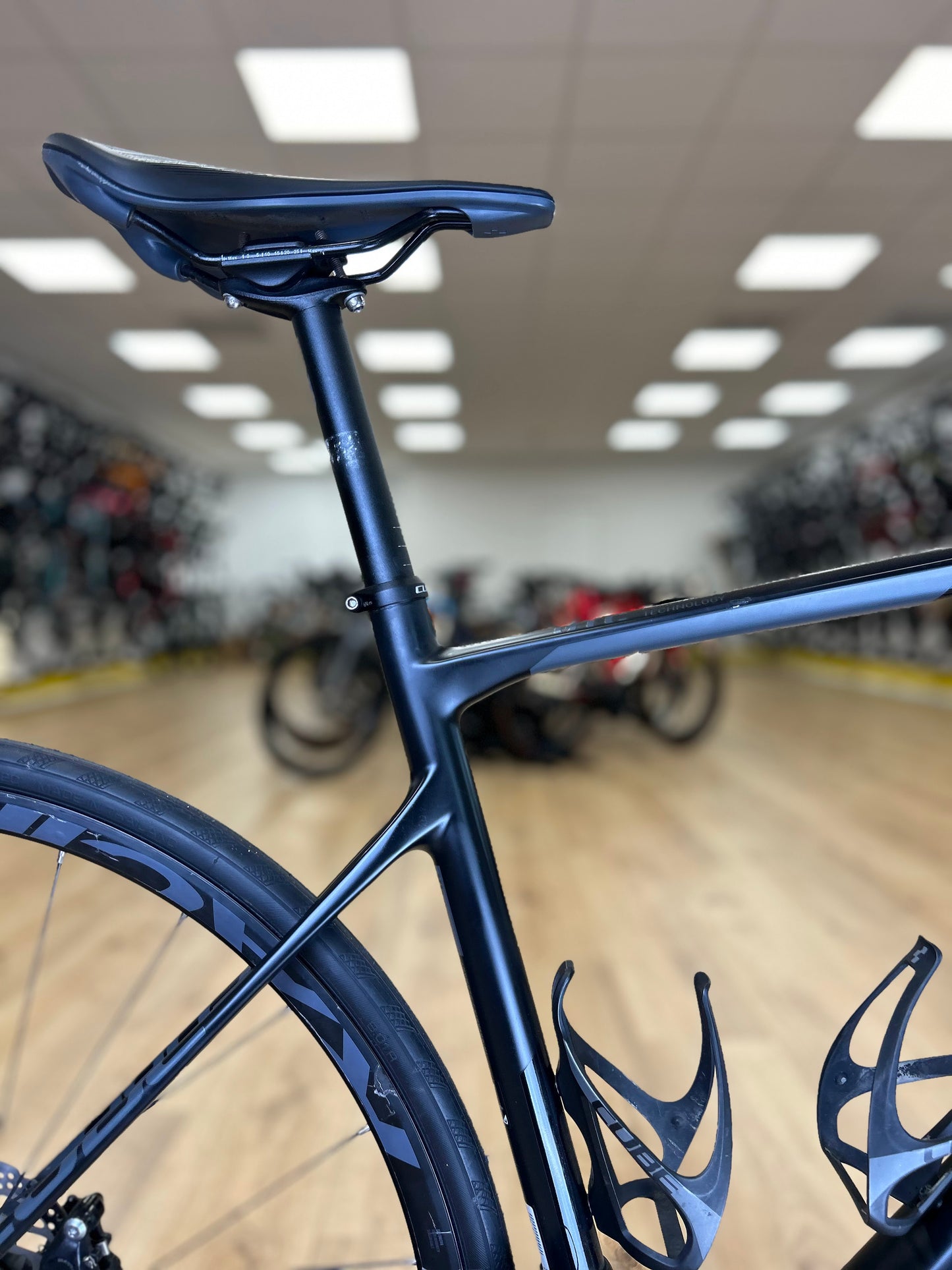 Cube Attain Carbon Ultegra Racefiets