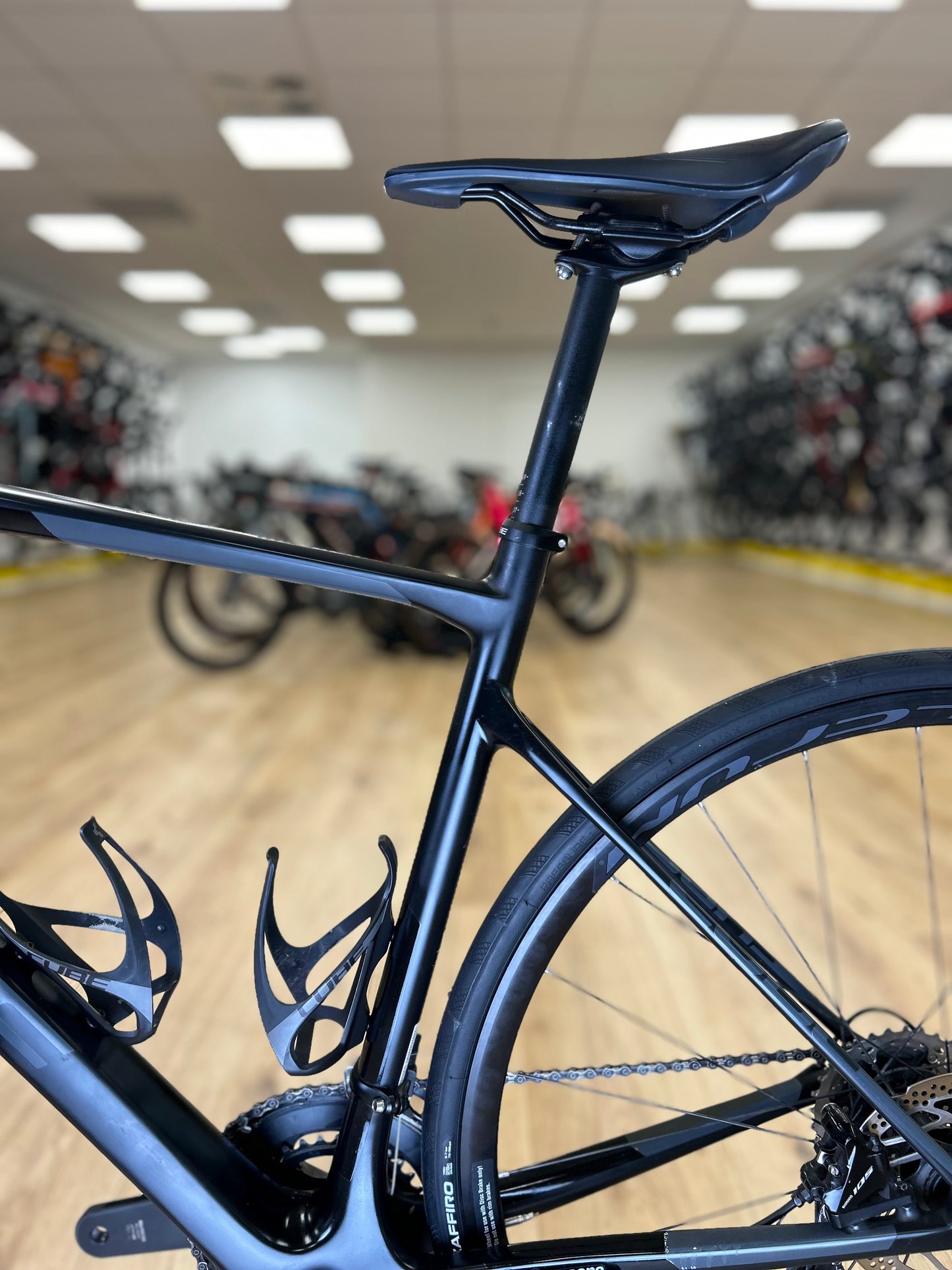 Cube Attain Carbon Ultegra Racefiets