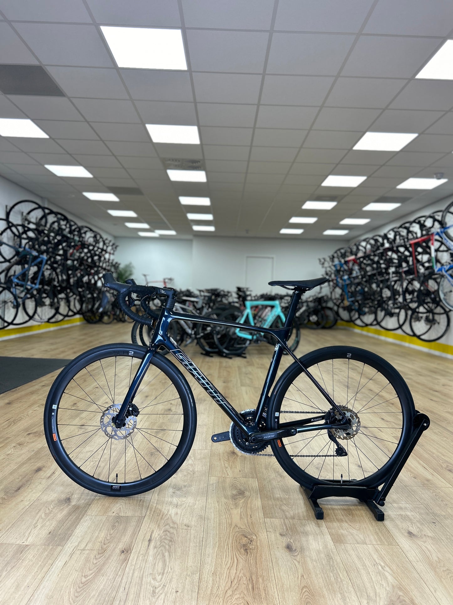 Giant TCR Advanced Pro DI2 Carbon Disc Racefiets