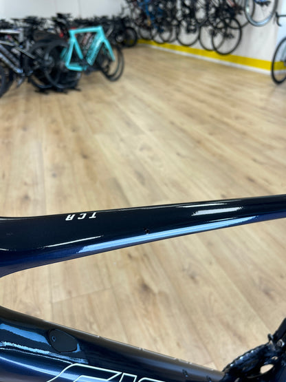 Giant TCR Advanced Pro DI2 Carbon Disc Racefiets