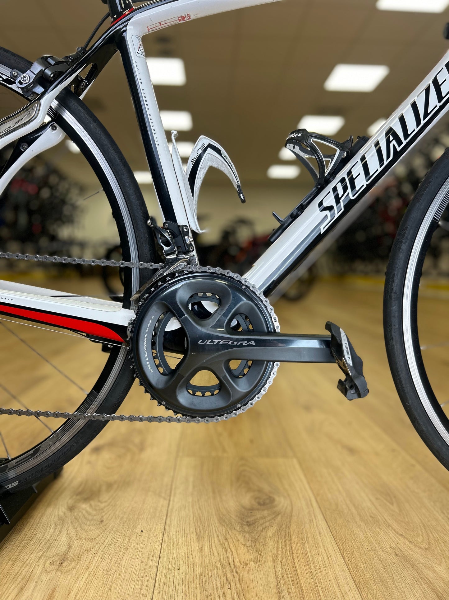 Specialized Roubaix Carbon Ultegra Racefiets  Staat: Goede staat