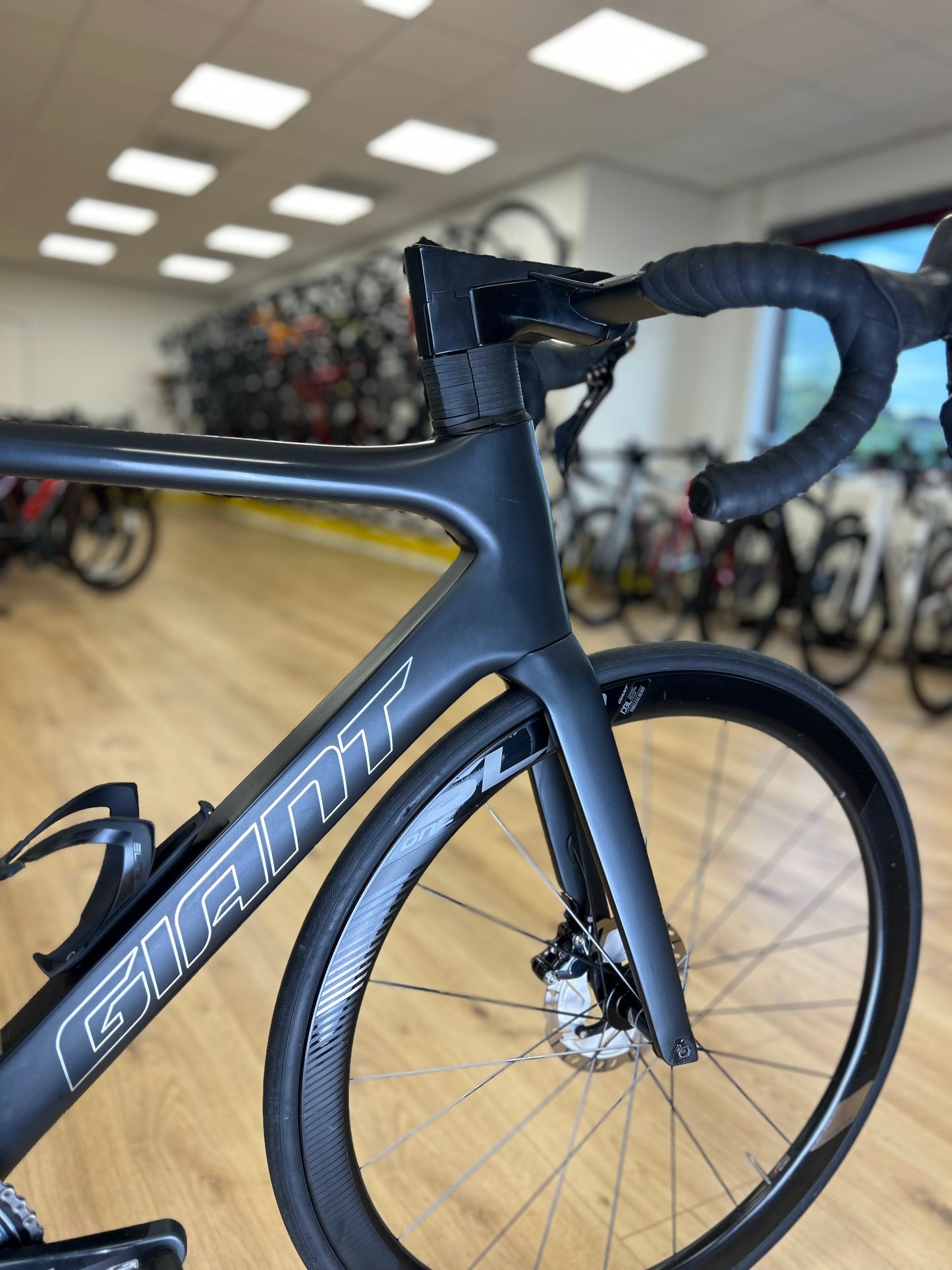 Giant propel full Carbon Ultegra Disc Racefiets