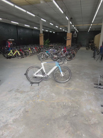 100km Ridley Noah Fast 3.0 AXS Tomorrowland Edition Carbon Racefiets